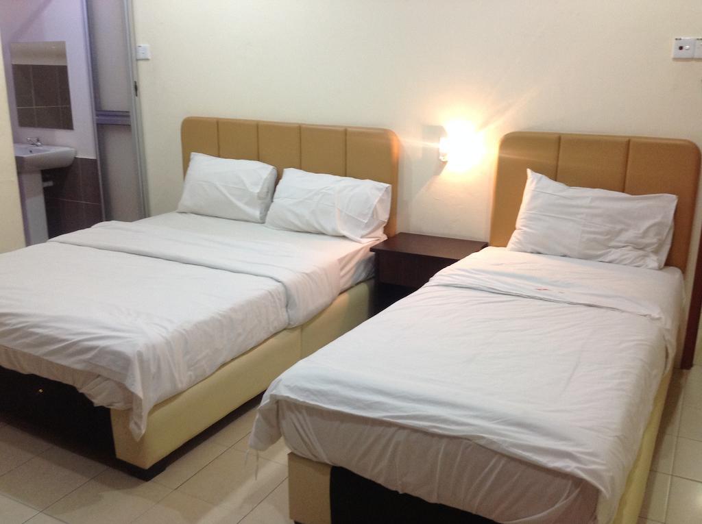 איפוה Dg One Stop Budget Hotel חדר תמונה
