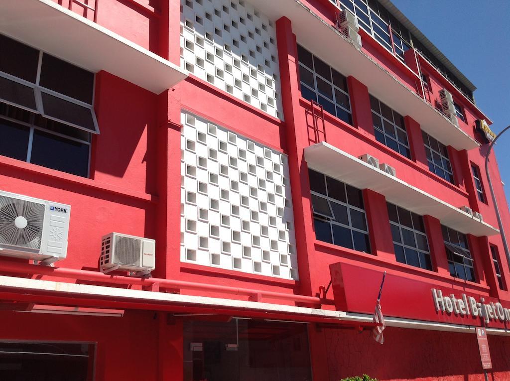 איפוה Dg One Stop Budget Hotel מראה חיצוני תמונה
